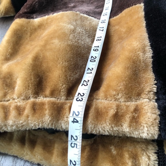 UO Urban Outfitters Faux Fur Patchwork Jacket Men's Unisex Size Medium Brown Tan - Picture 8 of 10